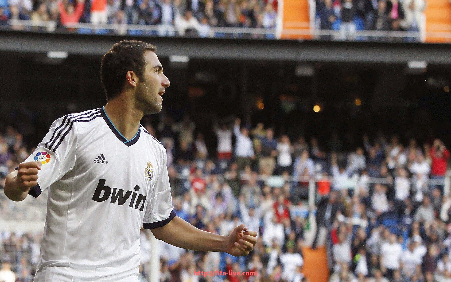 世俱杯直播-球员发言如何影响更衣室氛围？世俱杯社媒言论实录分析